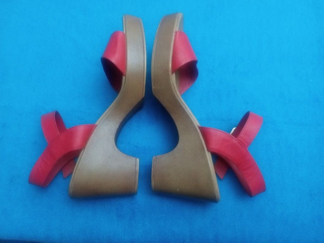 ME TOO SIZE 9.5 MEDIUM WOMENS HEELS SLIPPERS