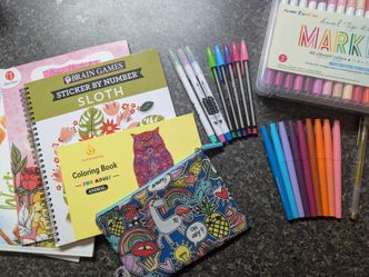 Art bundle- like new, quality products