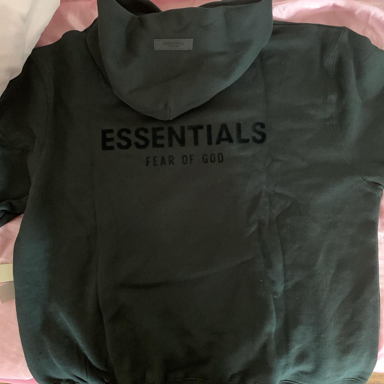 Essential Hoodie Black