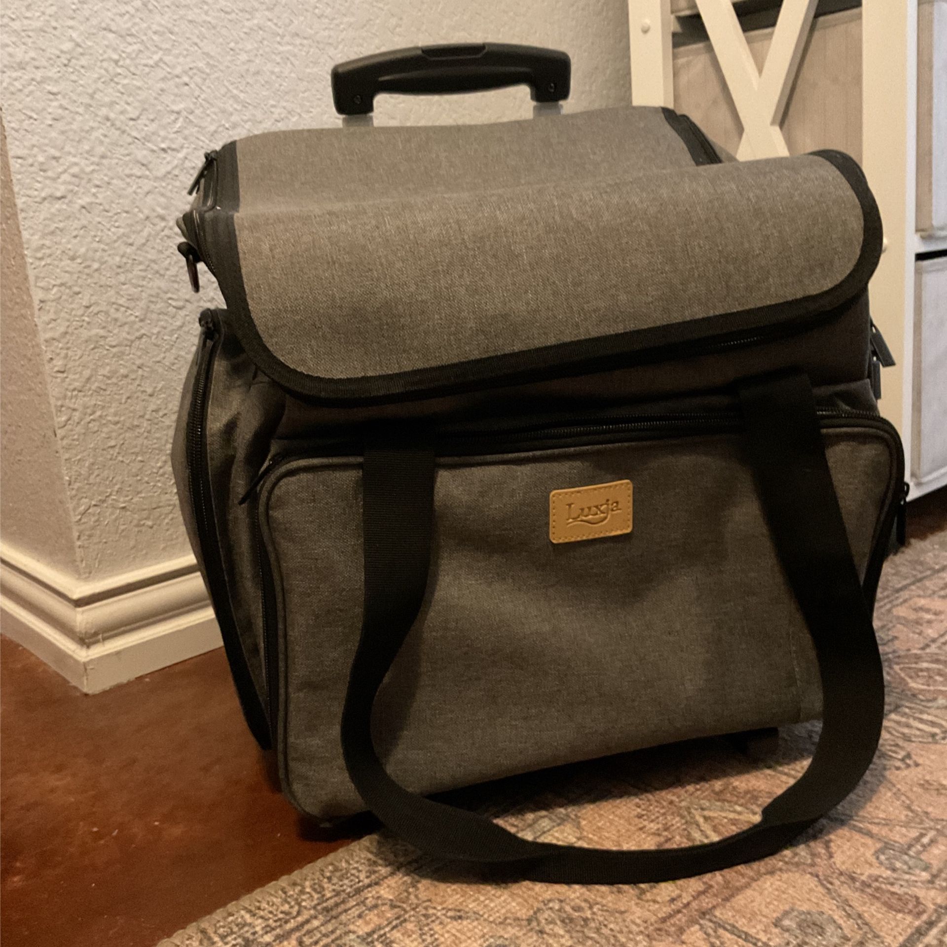 Lucia Rolling Cart/Bag