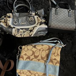 2 Coach Vintage Handbags Original 1 Nine West Selling All 3 Together As A Lot  