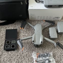DJI Air 2S - Fly More Combo 