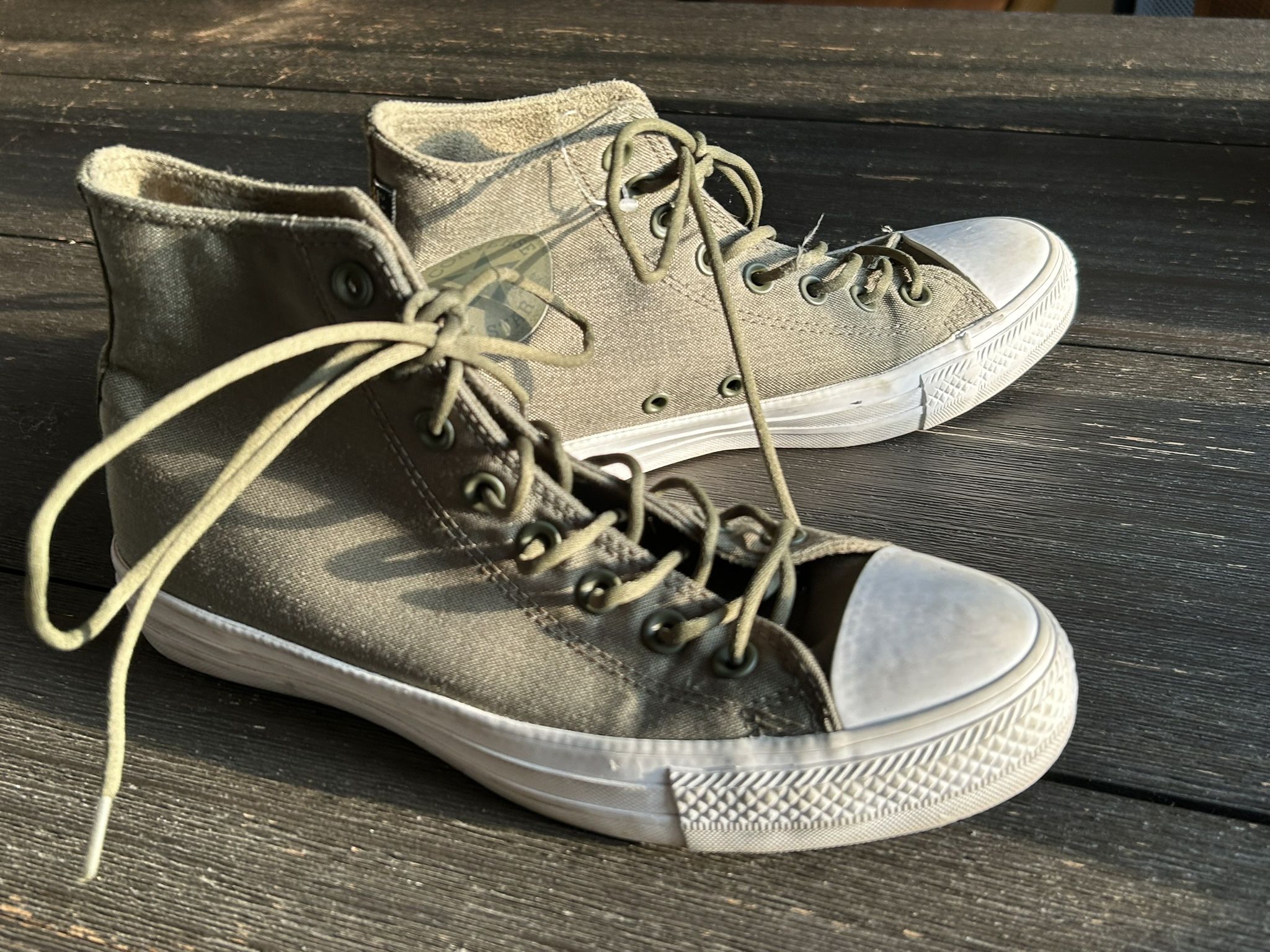 Navy Green-Converse