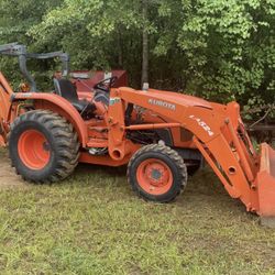 Kubota Tractor 