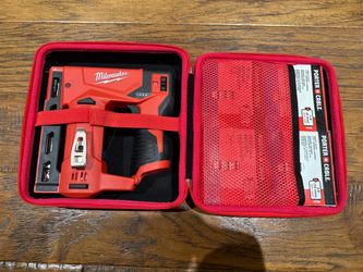 Milwaukee M12 3/8" Crown Stapler & Carry Case