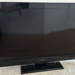 40” Emerson TV w/remote
