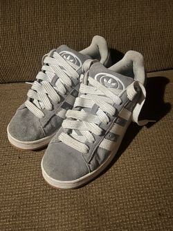 Women’sAdidas campus