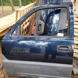 Driver Door for CHEVROLET AVALANCHE 2002-2006