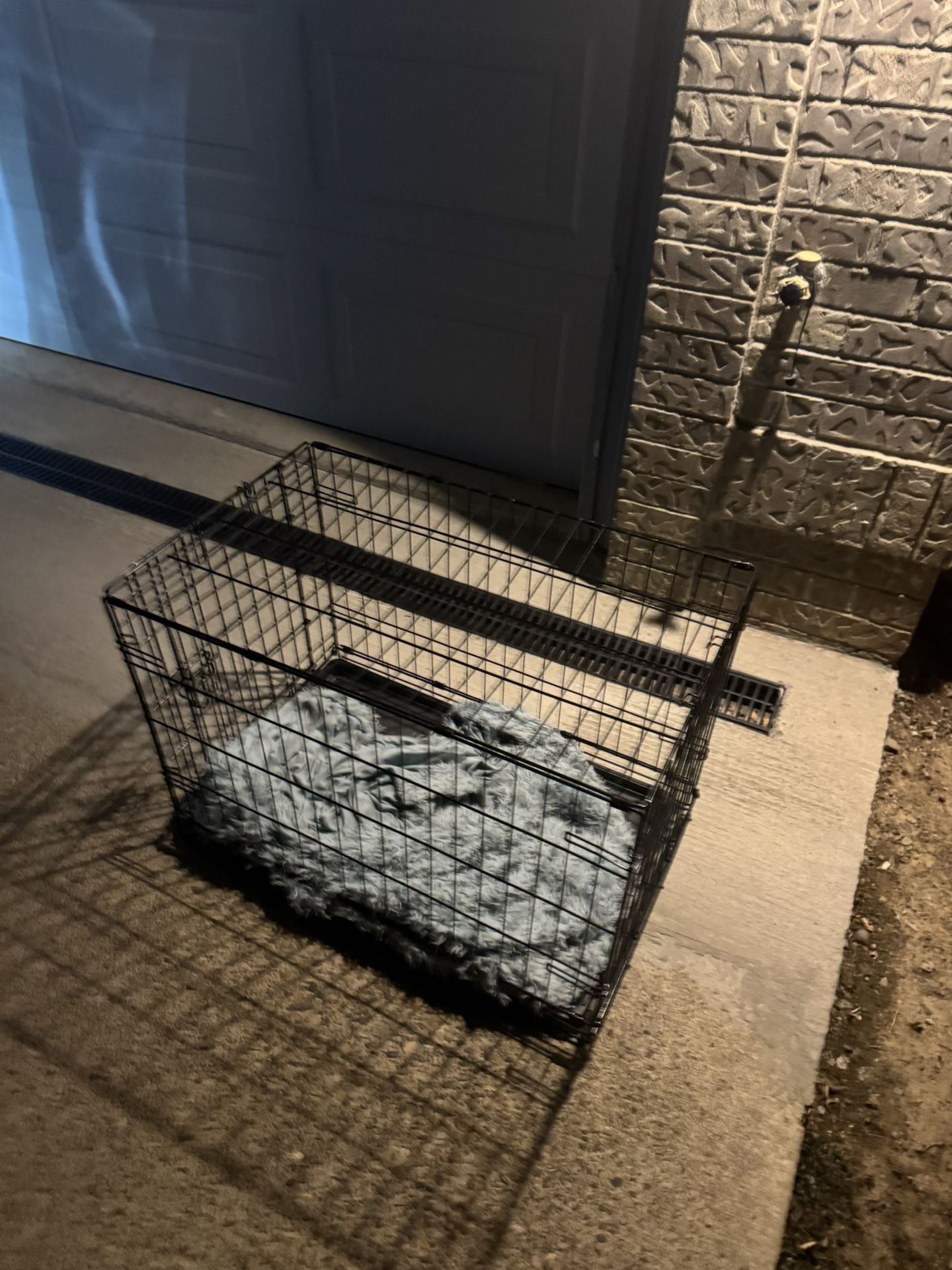 Medium Size Dog Cage 