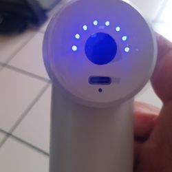 Bluzen Para Massage Gun Nuevas En Su Stuche Son 2 $30 Cada Una