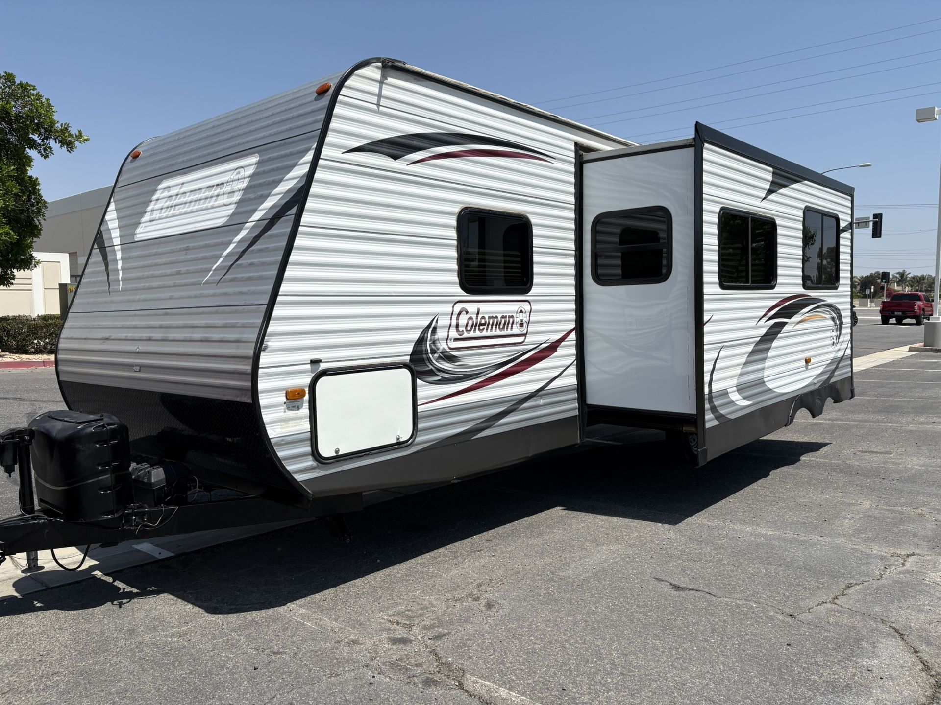 #1 Owner 2015 Coleman Model#262BH Bunkhouse Sleeps 10. $15900