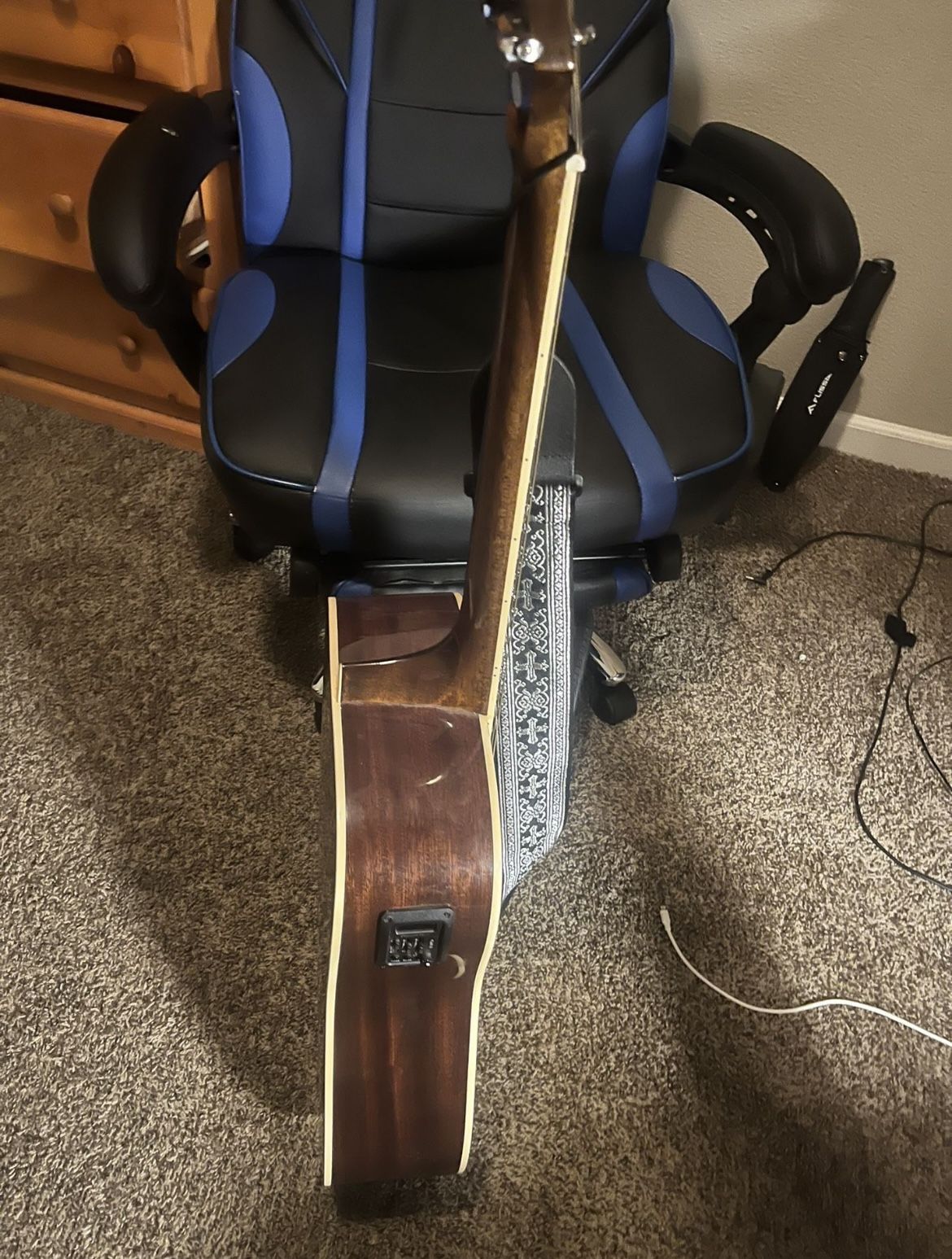 8 String Plug In Guitar