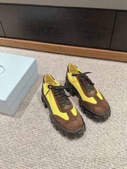 Pr,ada     shoes