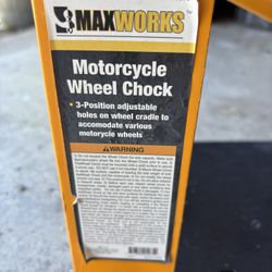 Maxworks Motorcycle Wheel Chock