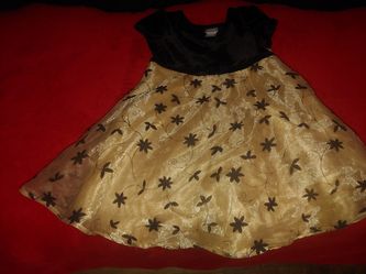 Little girls dress size 4t