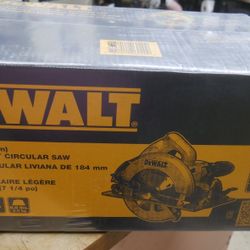 DEWALT 7-1/4 " 184MM LIGHTWEIGHT CIRCULAR SAW DWE575 NEW 887458-1