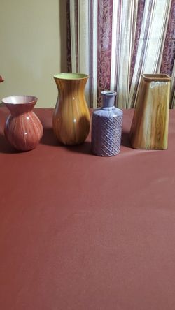 12 Acrylic Pour Vases Prices $3 To $10