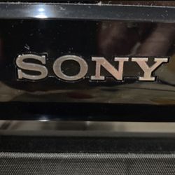 TV/Monitor Sony Bravia 40” Barely Used