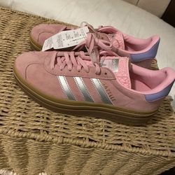 Gazelle pink addidas 