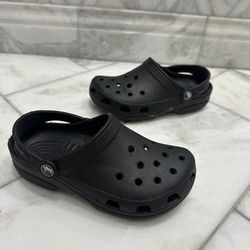 Size 3 Youth Black CROCS Sandals