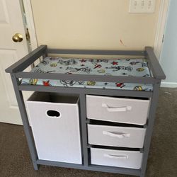Nursery station dresser