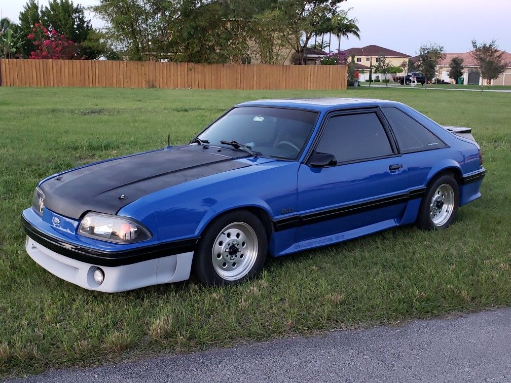 1989 Ford Mustang