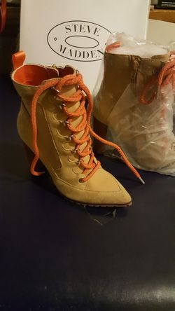 Suede boots