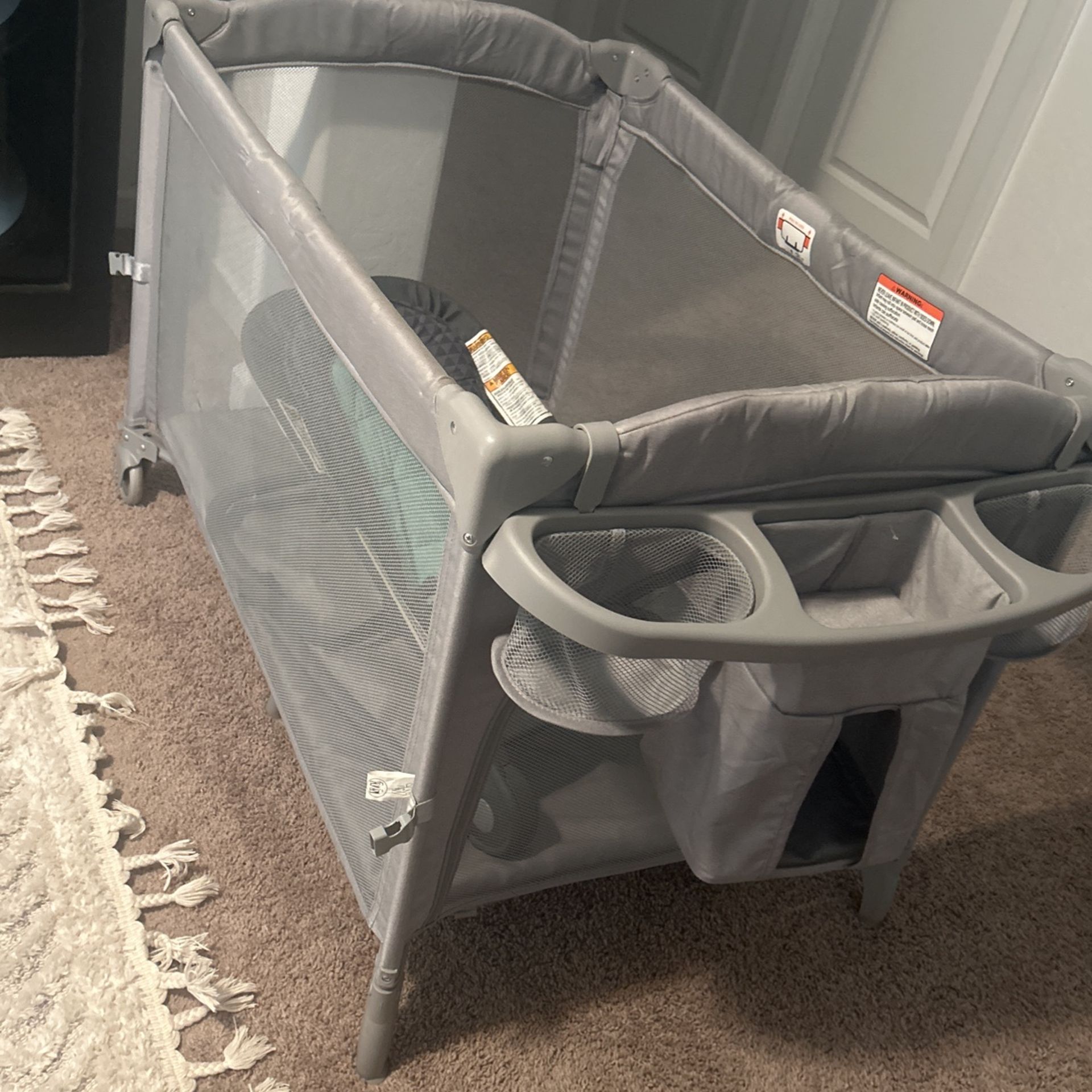 BEKA 4 in 1 Baby Bassinet Bedside Sleeper, Baby Bedside Crib 4 Functions, Bedside Bassinet Crib Sleeper, Playard, Changing Table, Baby Bassinet for Ne