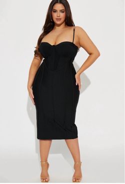 Black body-con dress