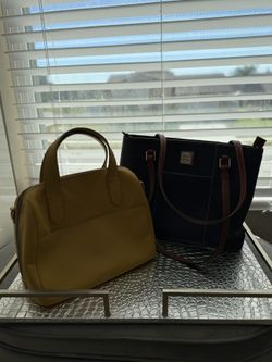 Beautiful Purse Fossil, Dooney & Bourke!!