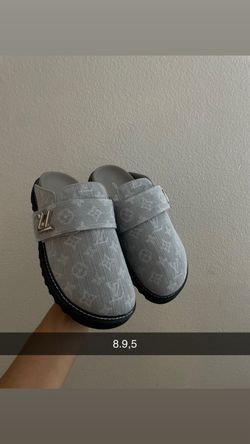 Men slides (8,9.5)