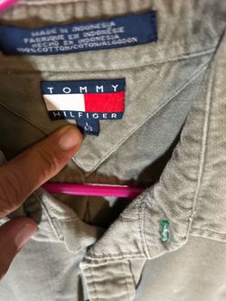 Vintage Tommy Hilfiger jeans long sleeve button up dress shirt hiking