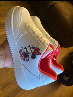 $40, New Women’s shoes size 6
