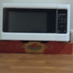 Hamilton Beach Microwave