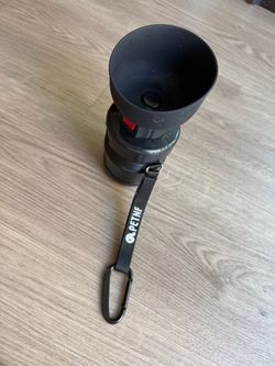 Portable wall water dispenser for dog