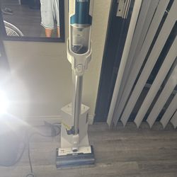 Shark® Clean & Empty Cordless Stick Vacuum & Auto-Empty System