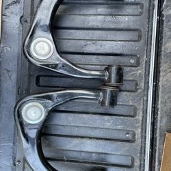 2023 Toyota Tacoma UCA Upper Control Arms