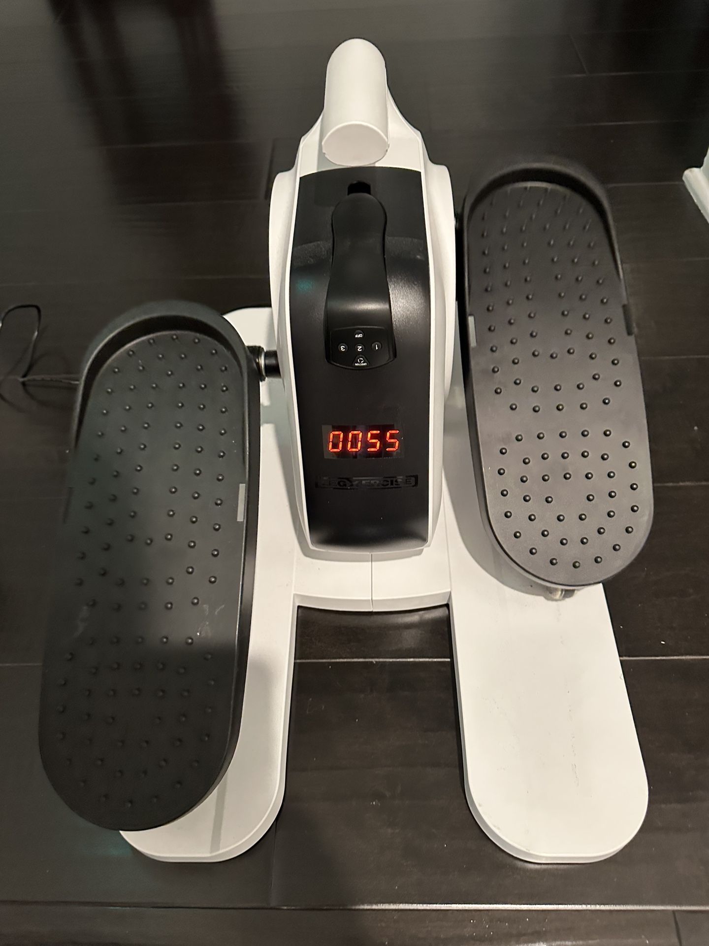 Ellipse by LegXercise