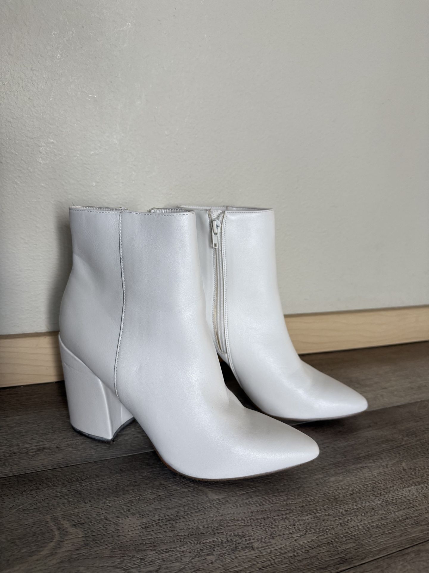 Women Boots Bootie Size 8