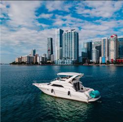 1999 Sea ray 450 Express Bridge