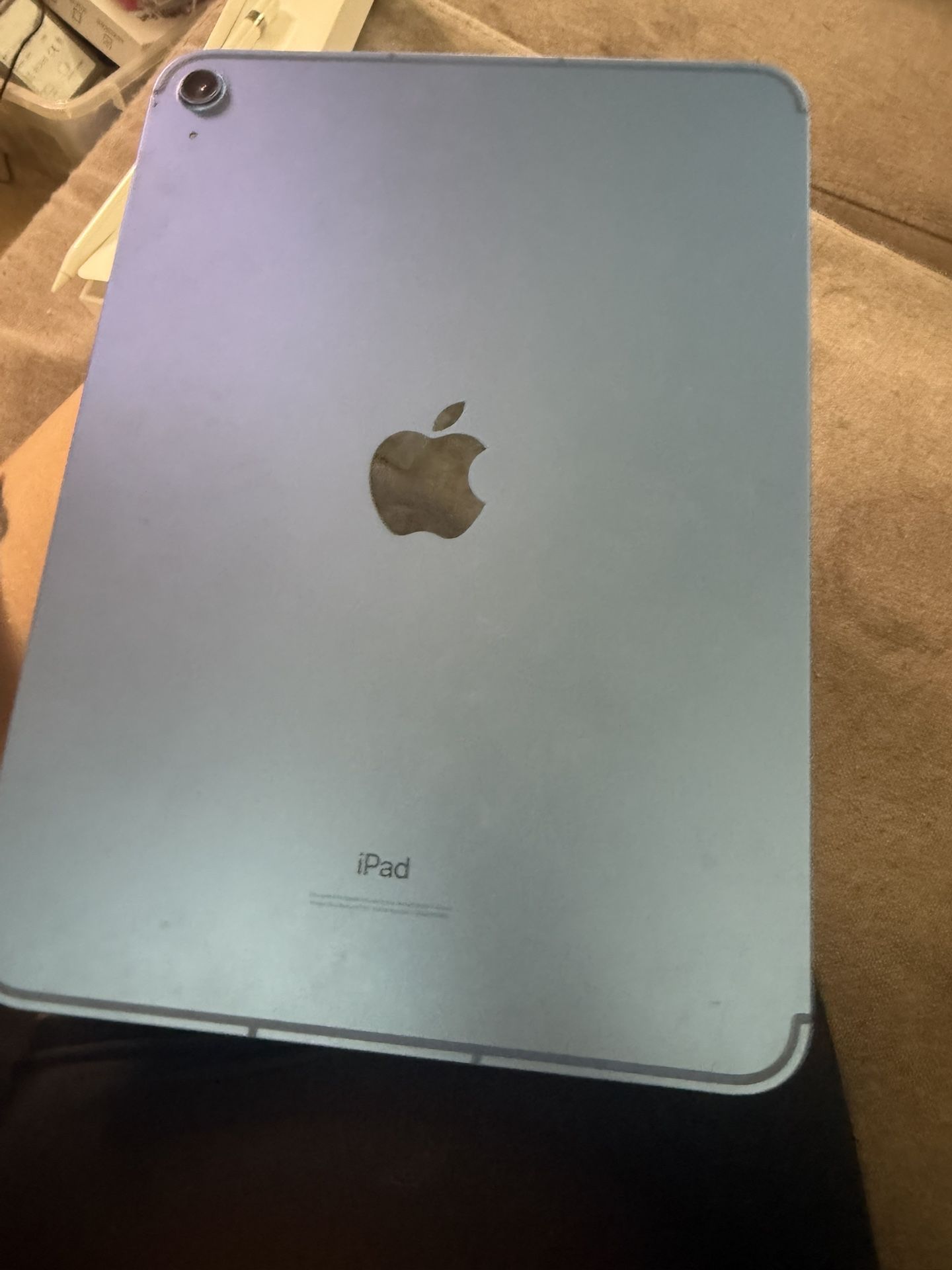 apple ipad 10th gen and accessories