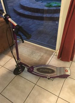 Razor E100
