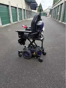 #17 Power Rehab Chair
