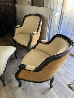 2 Chairs And Ottoman Set