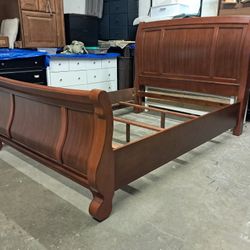 Solid Cherry Wood Queen Sleigh Bed Frame