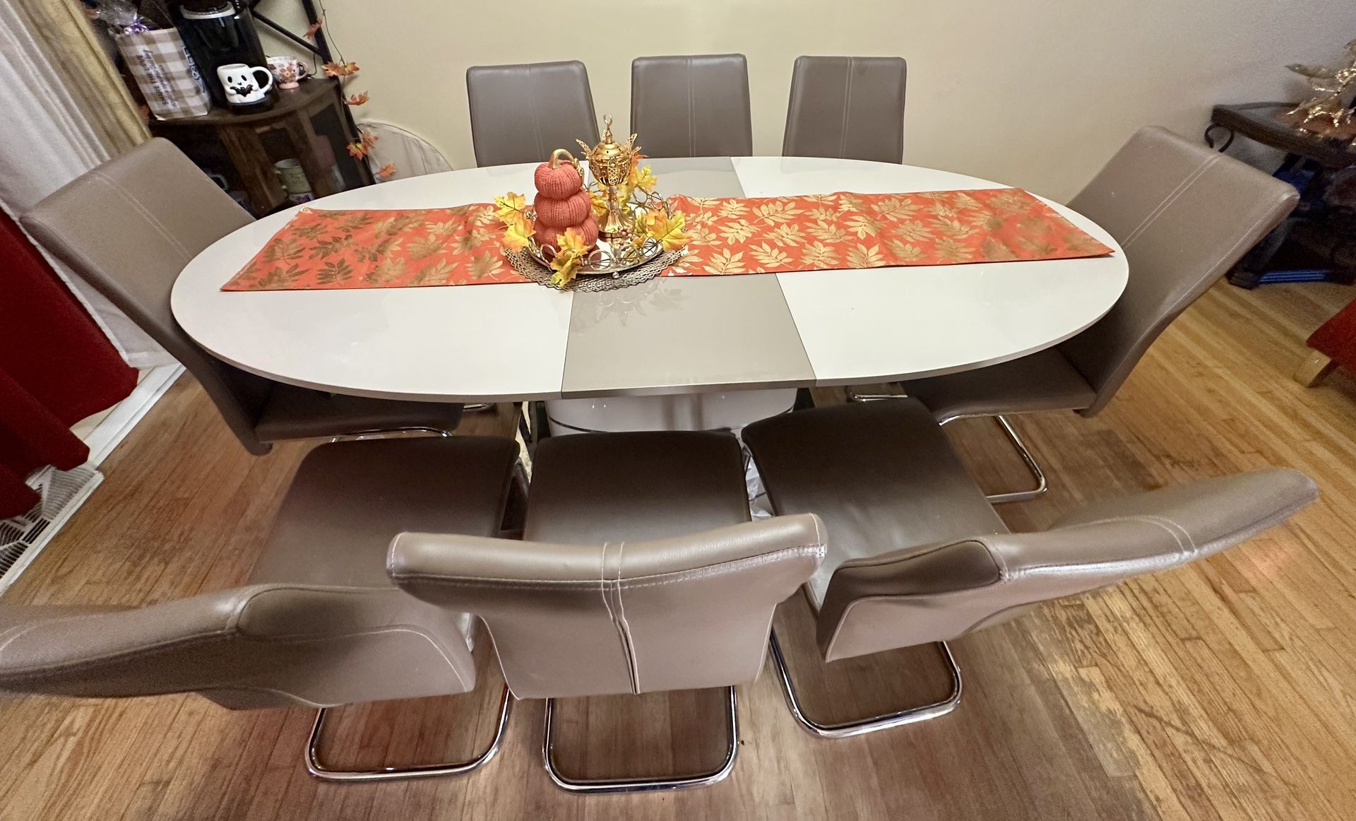 Modern 8-Piece Dining Set