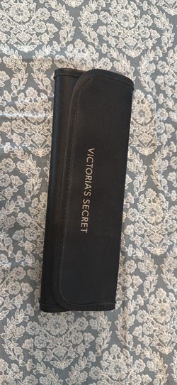Victoria's Secret Makeup Brush Set with Travel Case
