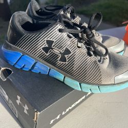Size 6 Y UA BGS Level Scramjet 