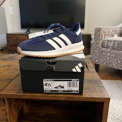 adidas Run 70s 2.0 shoes