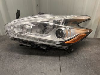 Headlight For 2015-2017-2018 Nissan Murano Left driver side Halogen LED DRL Chrome